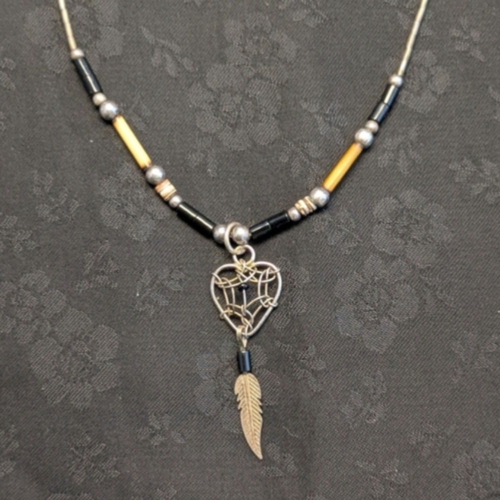 Vintage Native American Liquid Silver Sterling Dreamcatcher Pendant Necklace - Picture 12 of 12